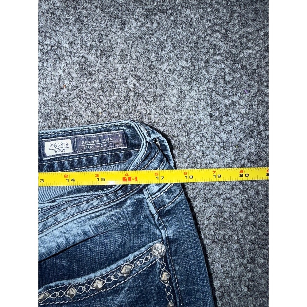 Miss Me JP6187B Boot Cut Womens Jeans Embroidered Cross and Rhinestones Size 34 - Picture 4 of 12